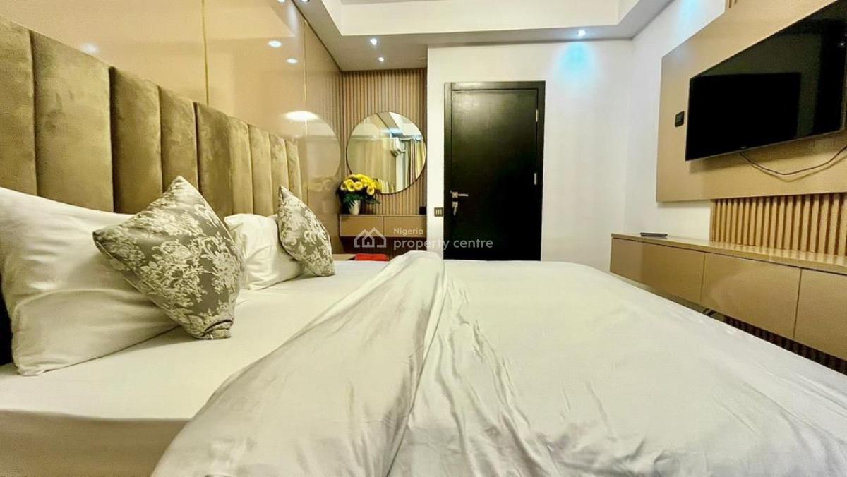Luxury 3 Bedroom Apartment, Lekki Phase 1, Lekki, Lagos, Flat / Apartment Short Let