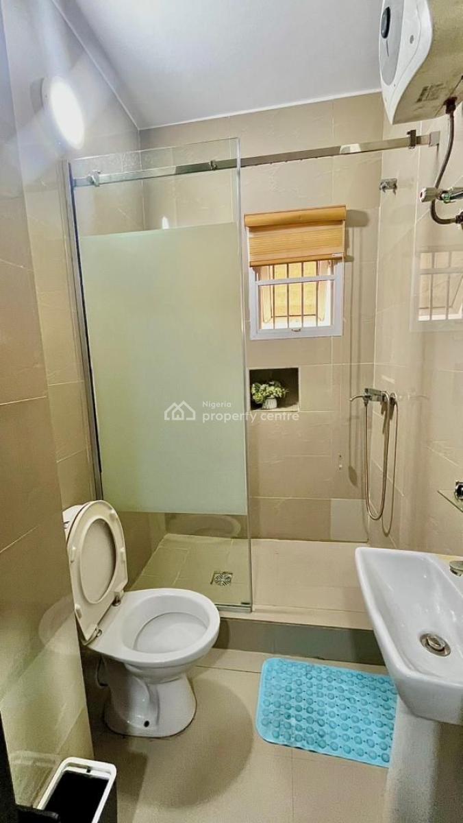 Luxury 3 Bedroom Apartment, Lekki Phase 1, Lekki, Lagos, Flat / Apartment Short Let