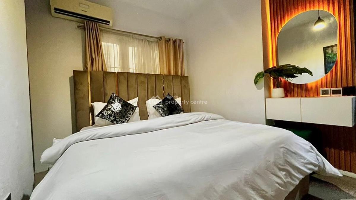 Luxury 3 Bedroom Apartment, Lekki Phase 1, Lekki, Lagos, Flat / Apartment Short Let