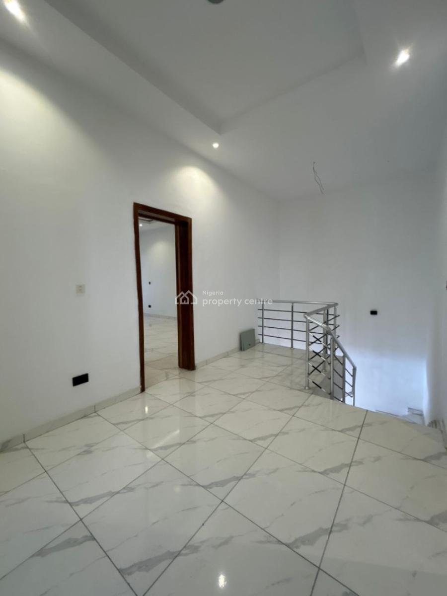 4 Bedroom Semi Detached Duplex, Osapa, Lekki, Lagos, Semi-detached Bungalow for Sale