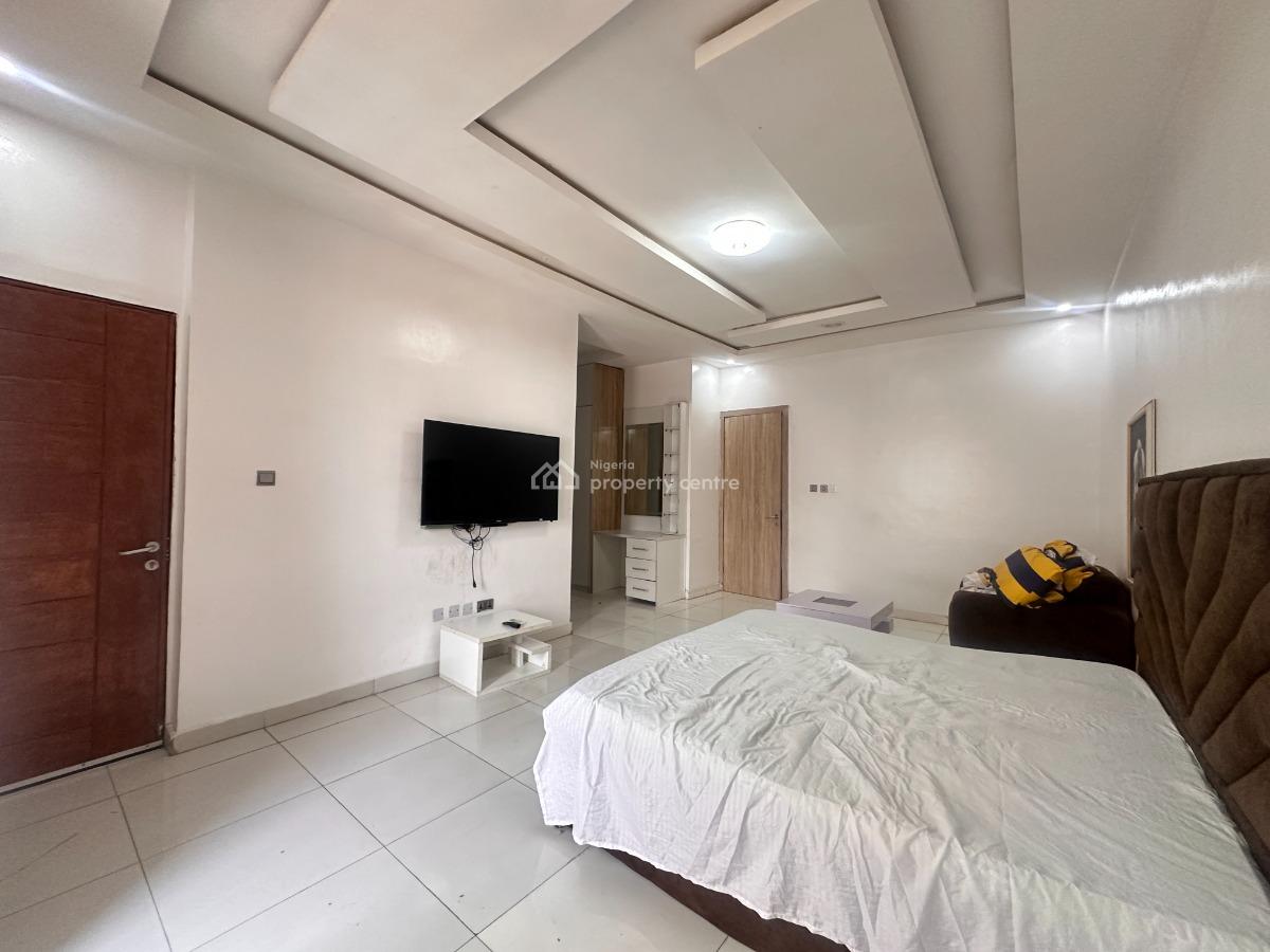 Furnished Mini-flat in a Shared Apartment, Lekki, Lagos, Flat / Apartment for Rent