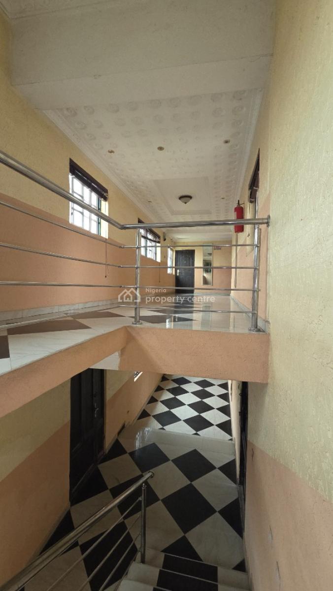 Luxury 36 Rooms Hotel with an Event Hall, Adetokun Area, Ologuneru, Ibadan, Oyo, Hotel / Guest House for Sale