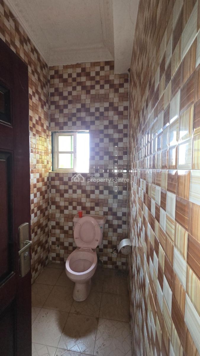 Luxury 36 Rooms Hotel with an Event Hall, Adetokun Area, Ologuneru, Ibadan, Oyo, Hotel / Guest House for Sale