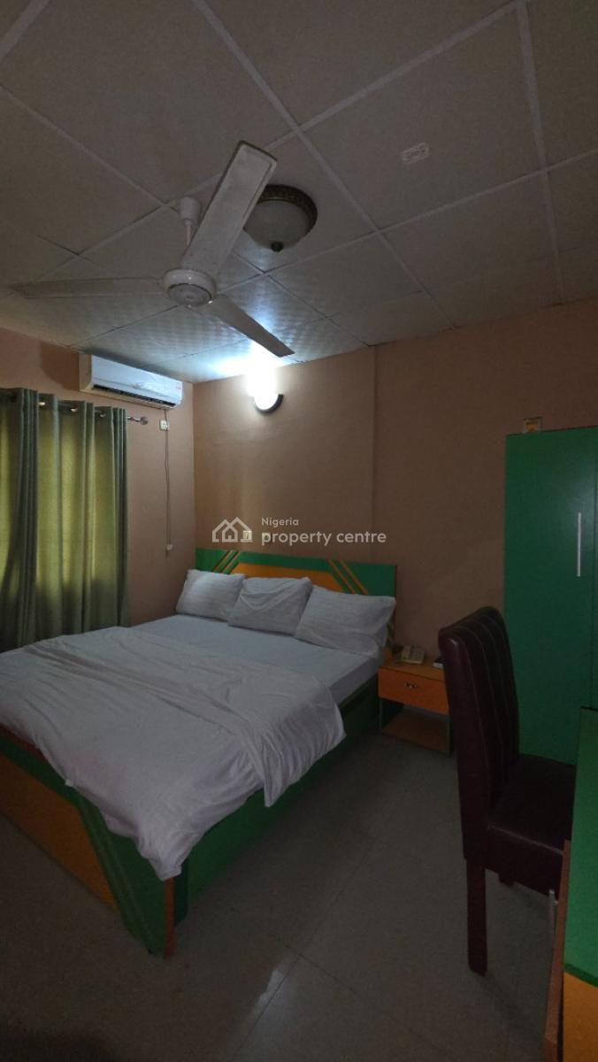 Luxury 36 Rooms Hotel with an Event Hall, Adetokun Area, Ologuneru, Ibadan, Oyo, Hotel / Guest House for Sale