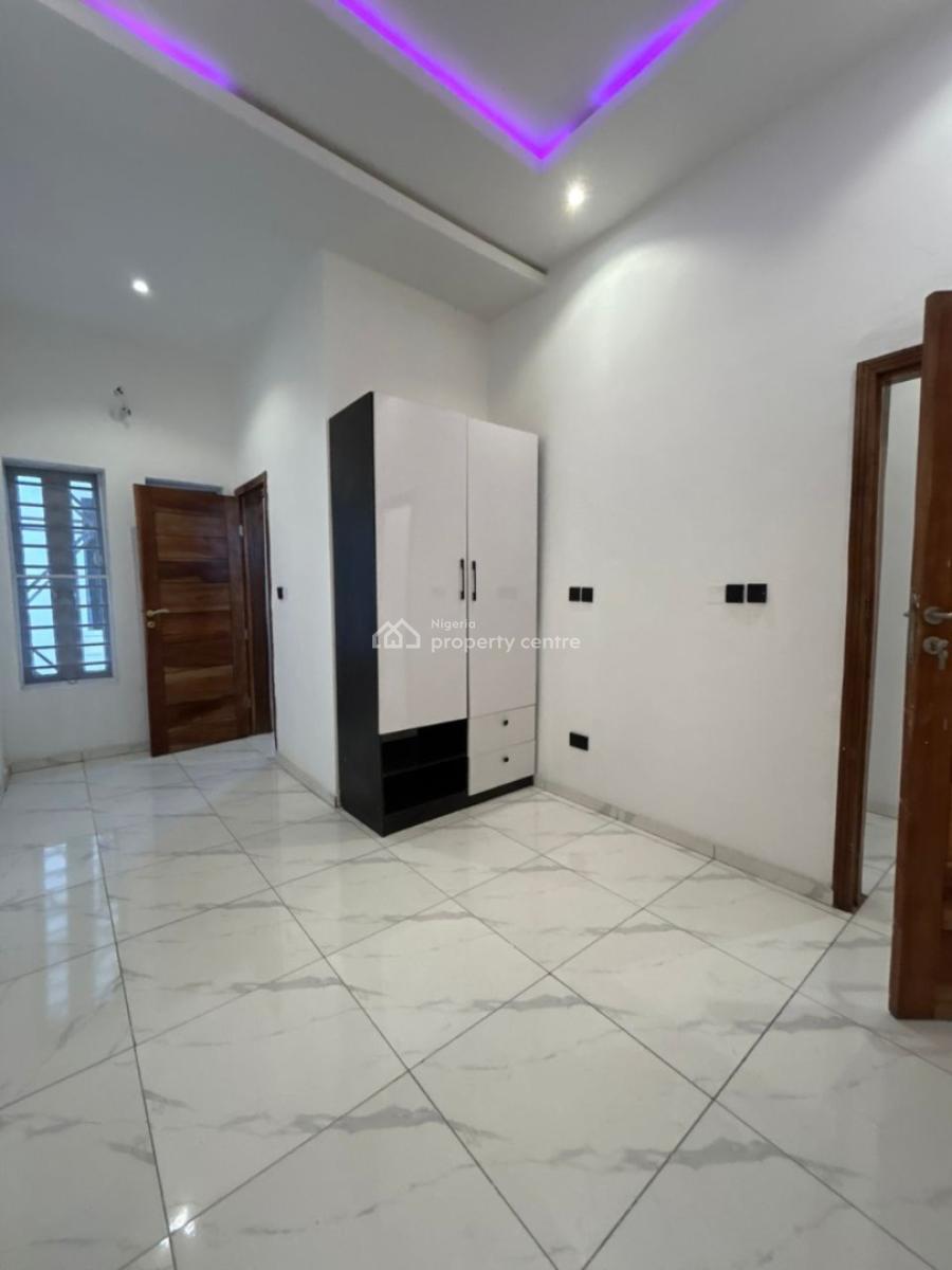 4 Bedroom Semi Detached Duplex in Osapa, Osapa, Lekki, Lagos, Semi-detached Duplex for Sale