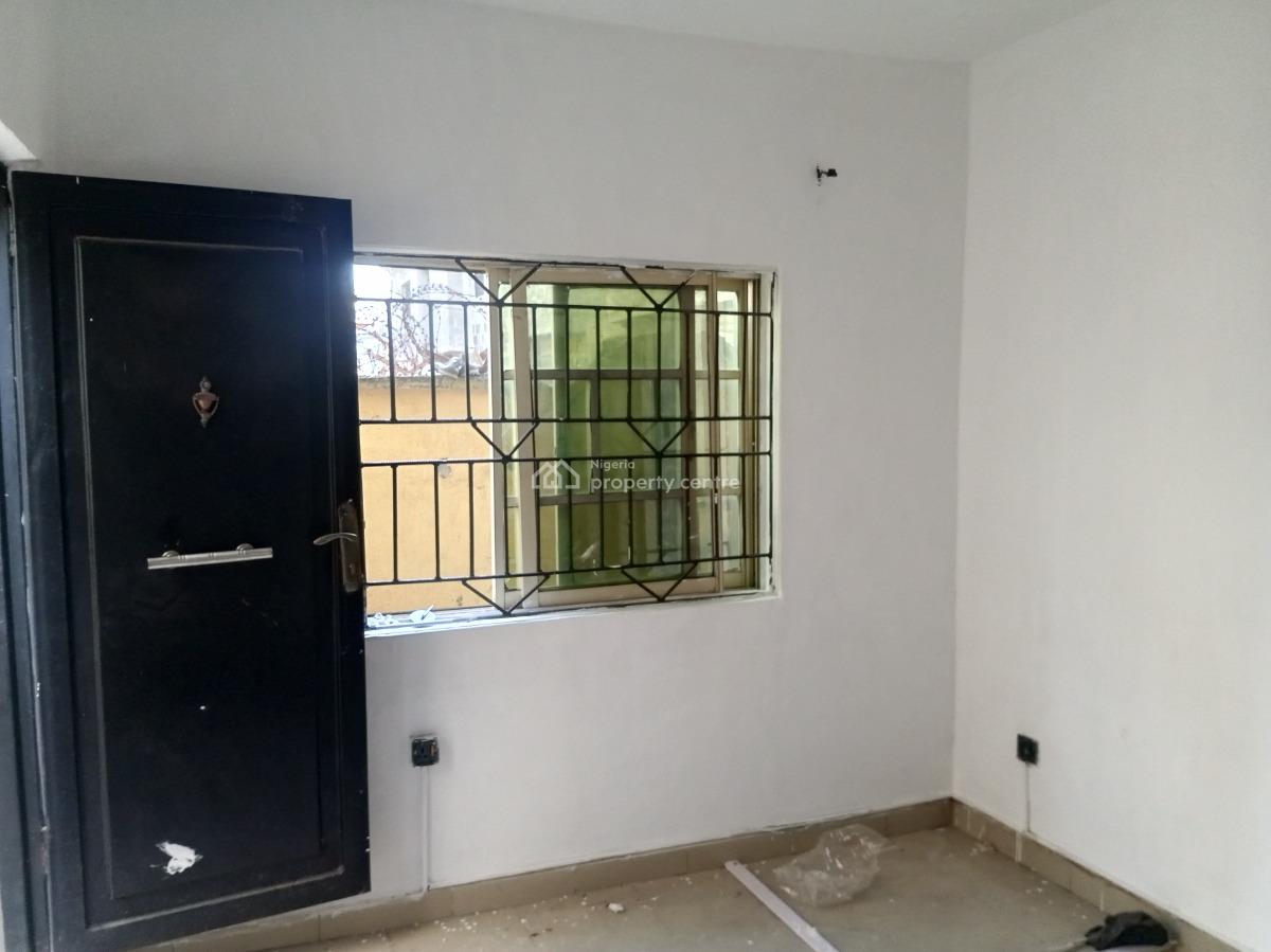 a Nice Room and Parlor Miniflat+ Studio Room, United Estate, Sangotedo, Ajah, Lagos, Mini Flat (room and Parlour) for Rent