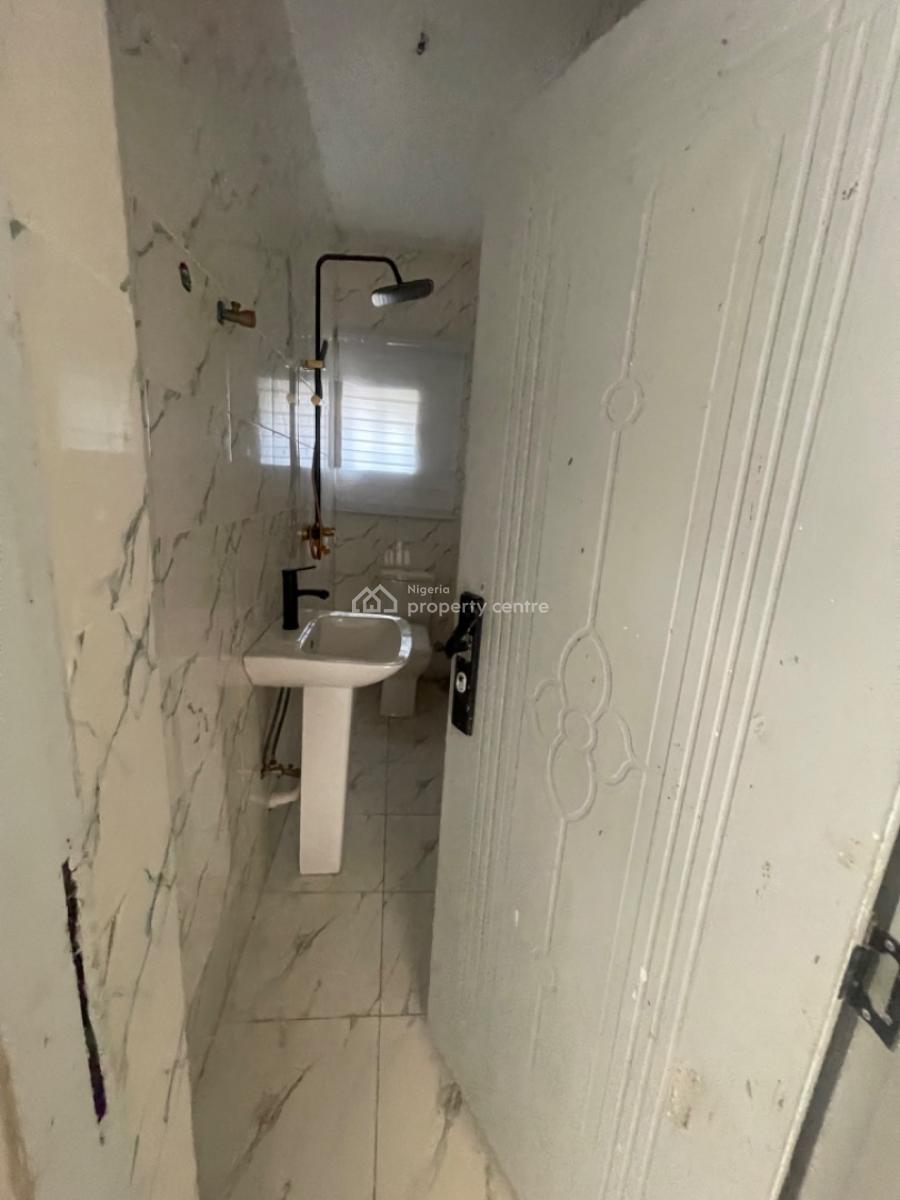 Solid 1bedroom Apartment, Aviation City Estate, Airport Road Kyami, Kyami, Abuja, Mini Flat (room and Parlour) for Sale