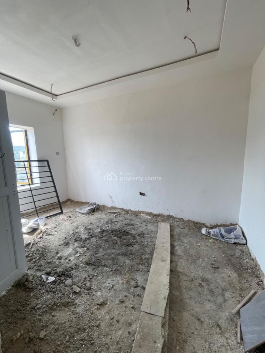 Solid 1bedroom Apartment, Aviation City Estate, Airport Road Kyami, Kyami, Abuja, Mini Flat (room and Parlour) for Sale