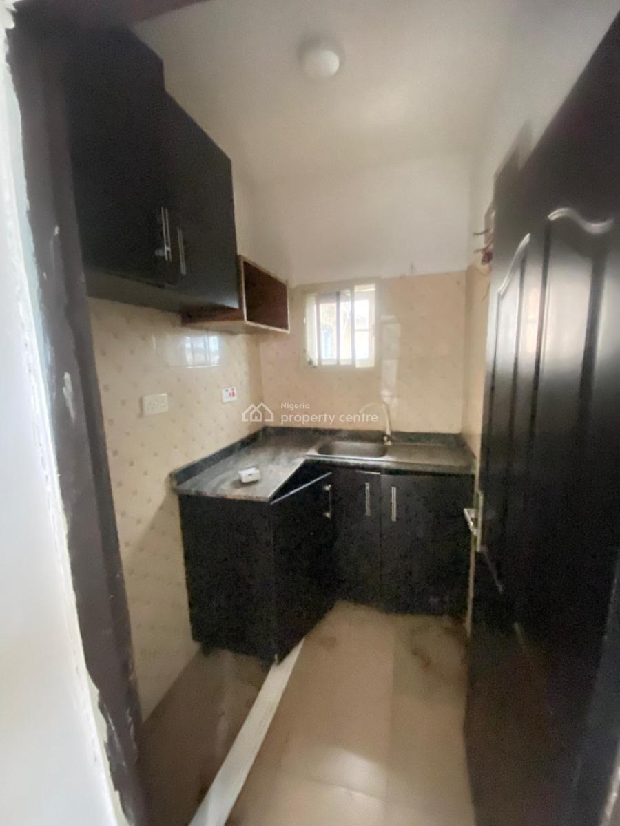 Nice Mini Flat Inside Secured Estate Available, Vgc, Lekki, Lagos, Mini Flat (room and Parlour) for Rent
