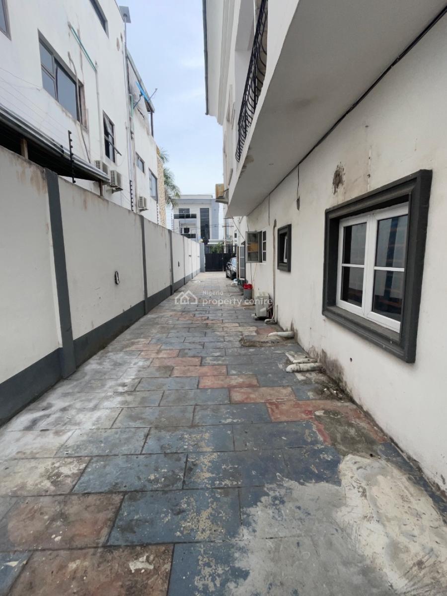 Spacious One Room Self Contained, Off Awudu Epega, Lekki Phase 1, Lekki, Lagos, Self Contain (single Rooms) for Rent