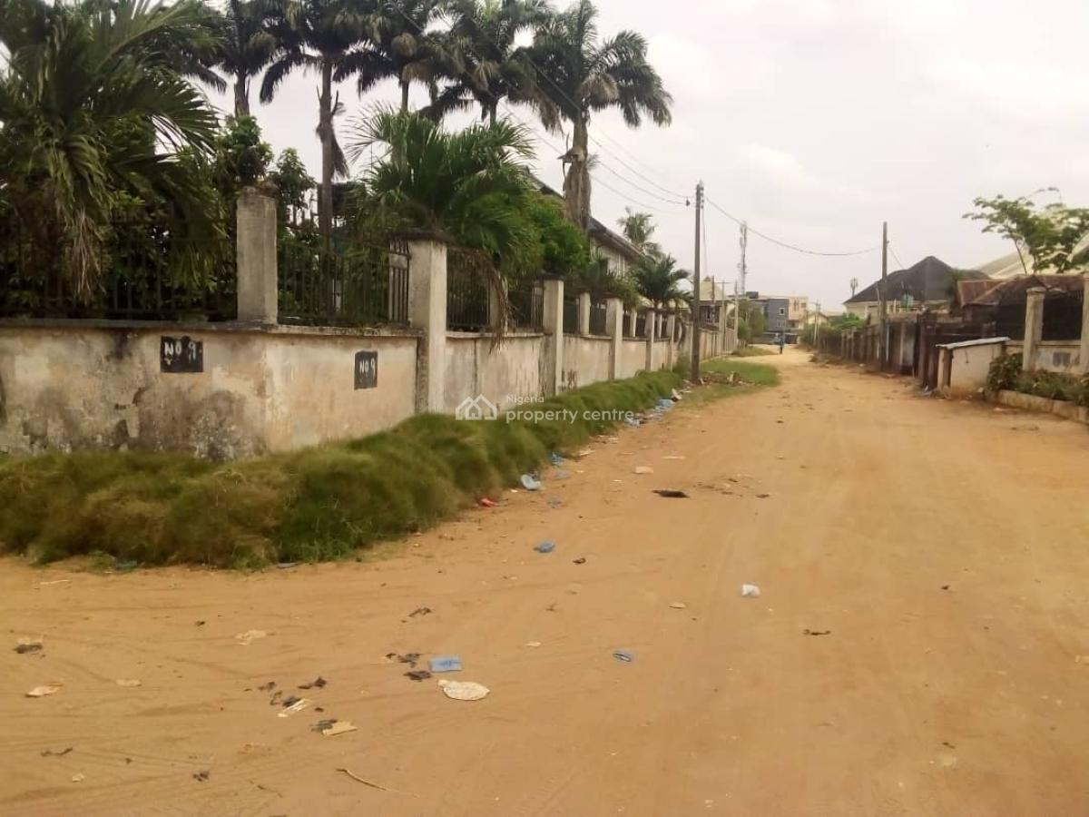 Fully Detached Storey Building with 2 Room Bq Sitting on 1735sqm, Off Obehi Street, Off 2nd Ugbor Road, Gra, Benin City., Benin, Oredo, Edo, Detached Duplex for Sale