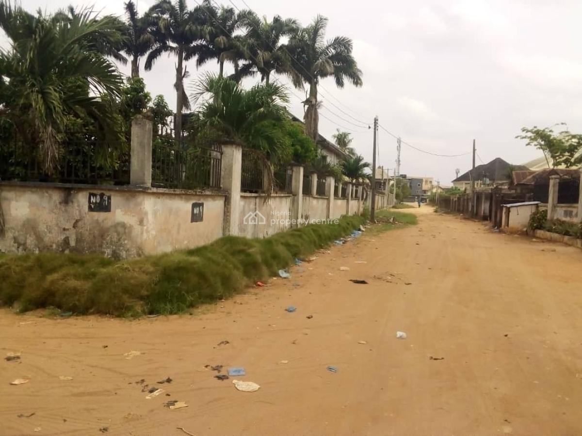 Fully Detached Storey Building with 2 Room Bq Sitting on 1735sqm, Off Obehi Street, Off 2nd Ugbor Road, Gra, Benin City., Benin, Oredo, Edo, Detached Duplex for Sale
