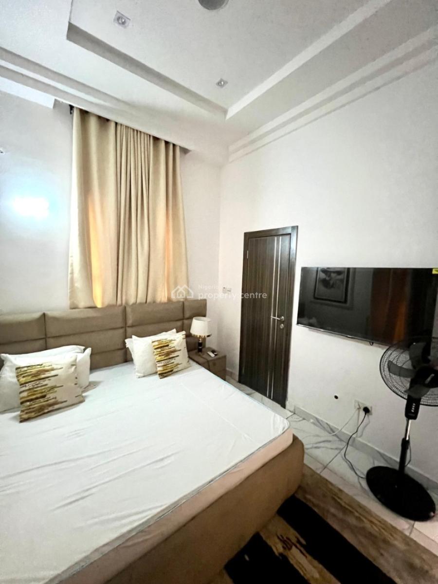 Luxury 4 Bedroom Semi-detached Duplex with Snooker and Housekeeping, Lekki, Lagos, Flat / Apartment Short Let