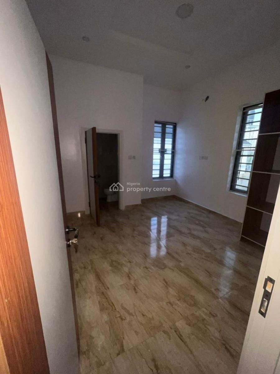 One Big Room Downstairs, Shared, Van Daniel, Orchid Road, Ikota, Lekki, Lagos, Flat / Apartment for Rent