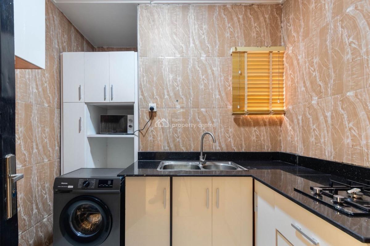 Available Today -- Luxury 2-bedroom Apartment, Lekki Phase 1, Lekki, Lagos, Flat / Apartment Short Let