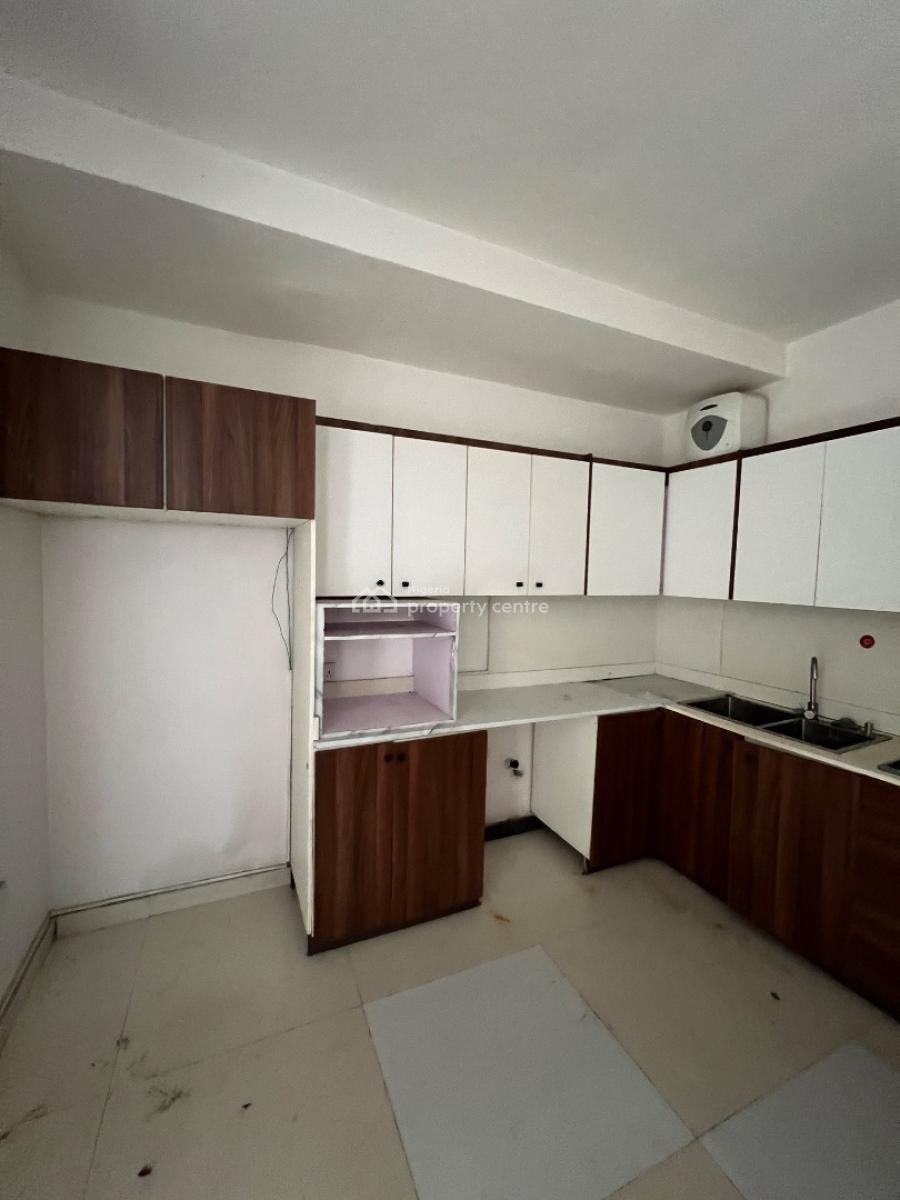 Self Serviced 3 Bedroom Duplex with a Bq and a Rooftop., Lekki Phase 1, Lekki, Lagos, Semi-detached Duplex for Rent
