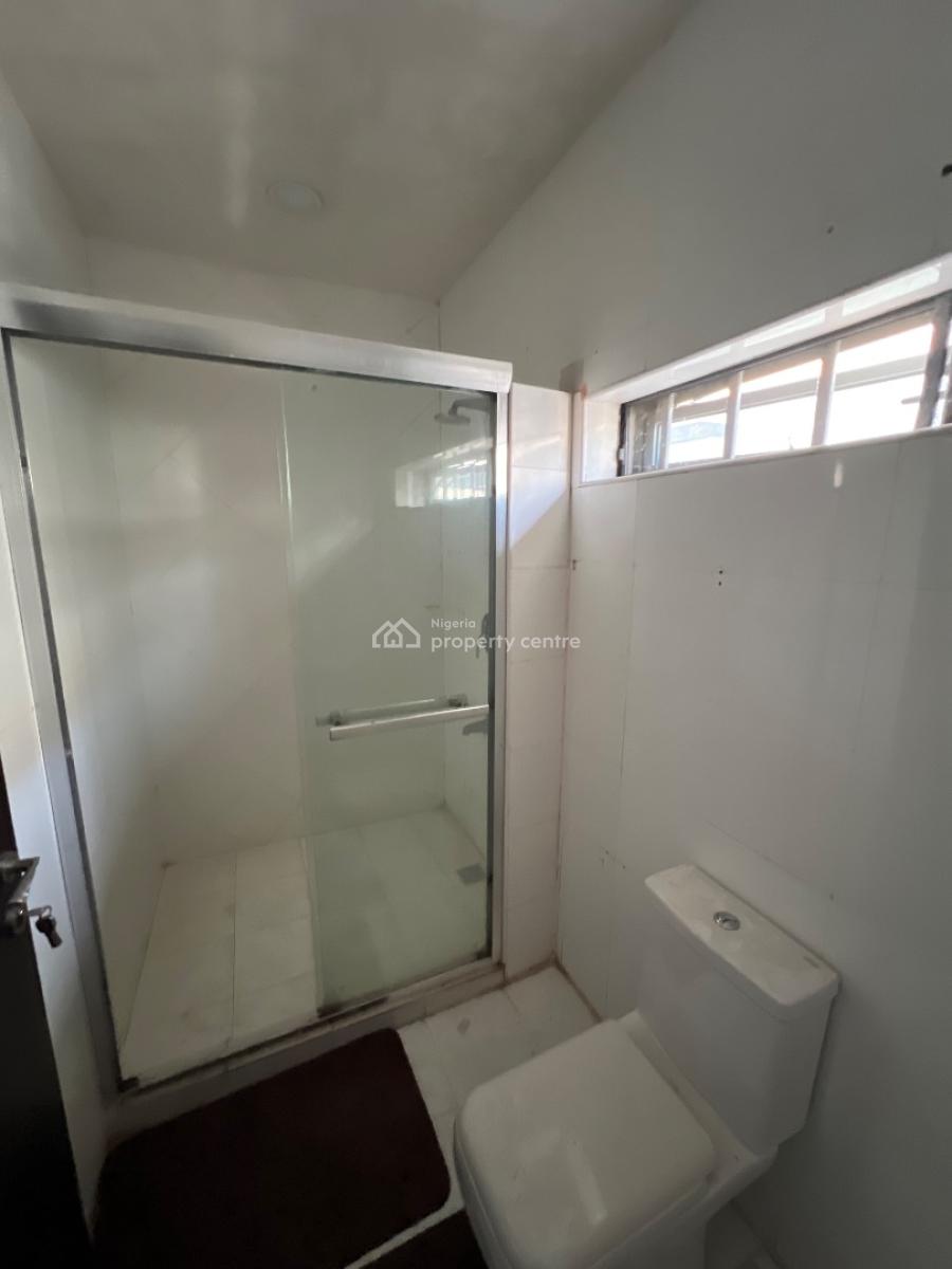 Self Serviced 3 Bedroom Duplex with a Bq and a Rooftop., Lekki Phase 1, Lekki, Lagos, Semi-detached Duplex for Rent