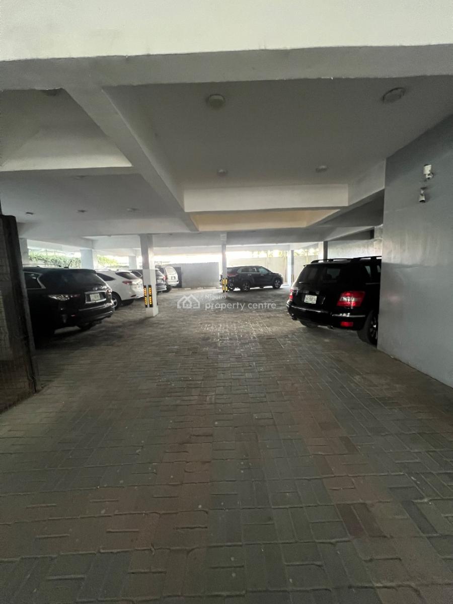 Exclusive 2-bed Bedroom Apartment in a Very Secure Estate, Lekki Phase 1, Lekki, Lagos, Flat / Apartment for Rent