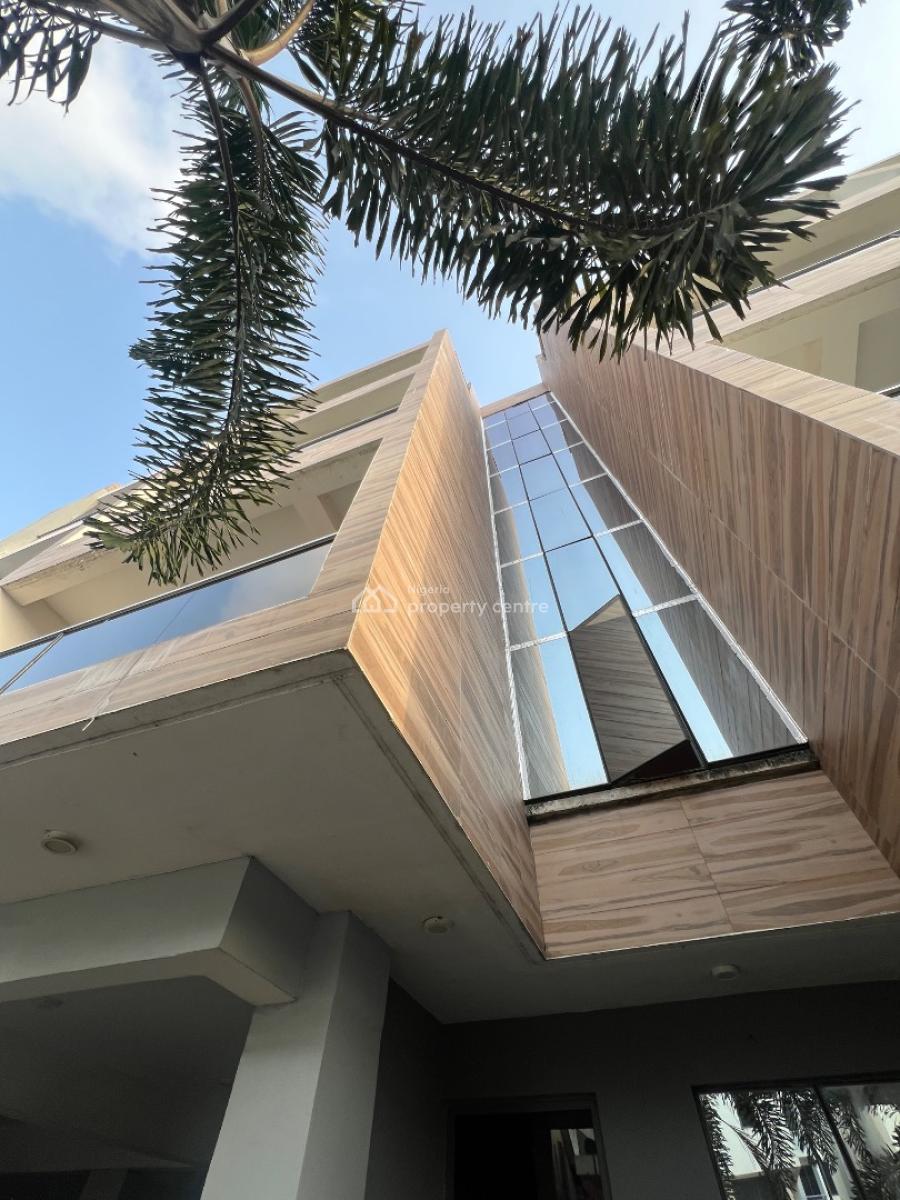 Exclusive 2-bed Bedroom Apartment in a Very Secure Estate, Lekki Phase 1, Lekki, Lagos, Flat / Apartment for Rent