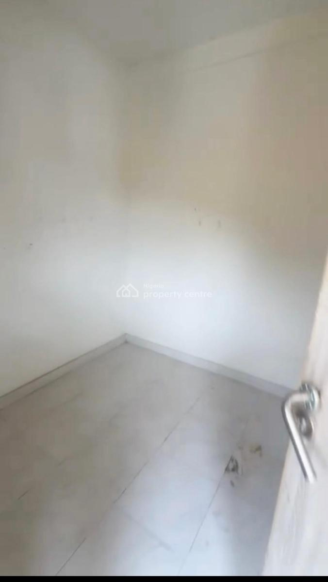 1 Bedroom House/bq, Chevron Drive, Lekki Phase 2, Lekki, Lagos, Flat / Apartment for Rent