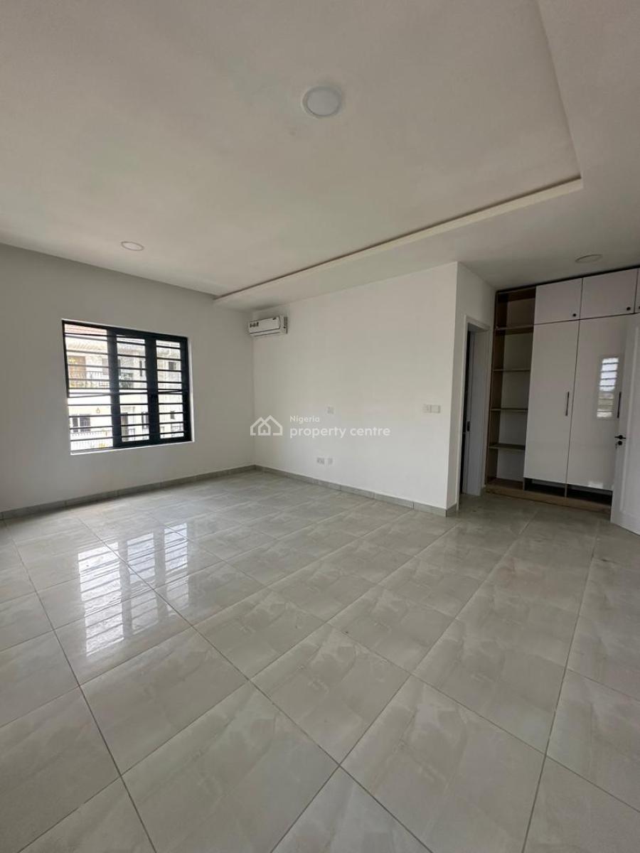 Well-built 4-bedroom Terrace Duplex with Bq, Victoria Island (vi), Lagos, Terraced Duplex for Sale