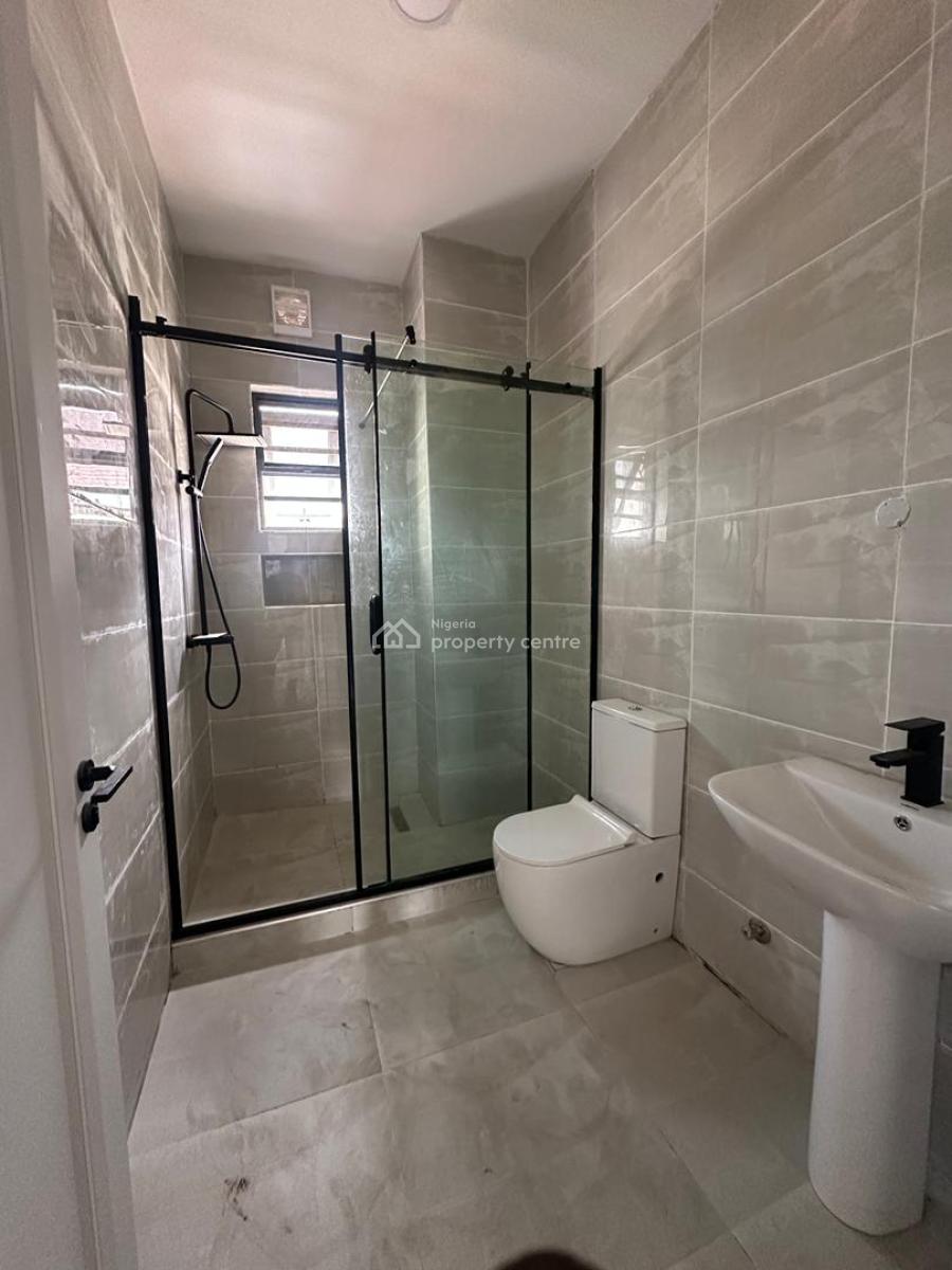 Well-built 4-bedroom Terrace Duplex with Bq, Victoria Island (vi), Lagos, Terraced Duplex for Sale