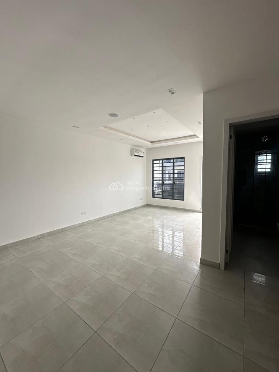 Well-built 4-bedroom Terrace Duplex with Bq, Victoria Island (vi), Lagos, Terraced Duplex for Sale