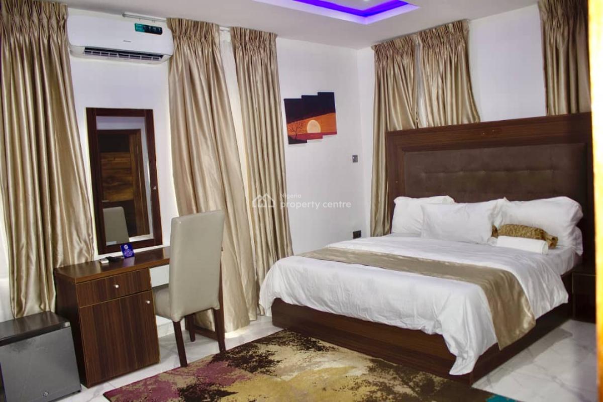 Specious, Luxury 3 Bedroom Flat with Bq, Off Ilasan New Road, Ilasan, Lekki, Lagos, Flat / Apartment for Rent