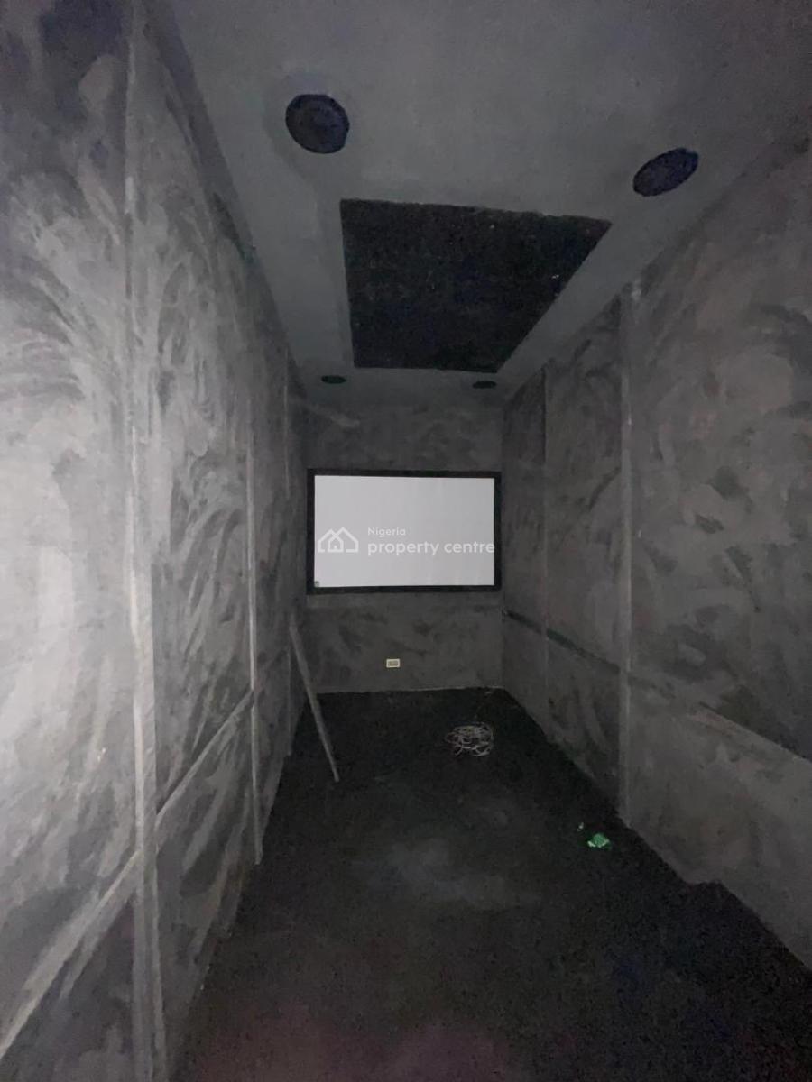 Luxurious and Spacious 5 Bedroom Fully Detached Duplex with Bq, Osapa, Lekki, Lagos, Detached Duplex for Sale