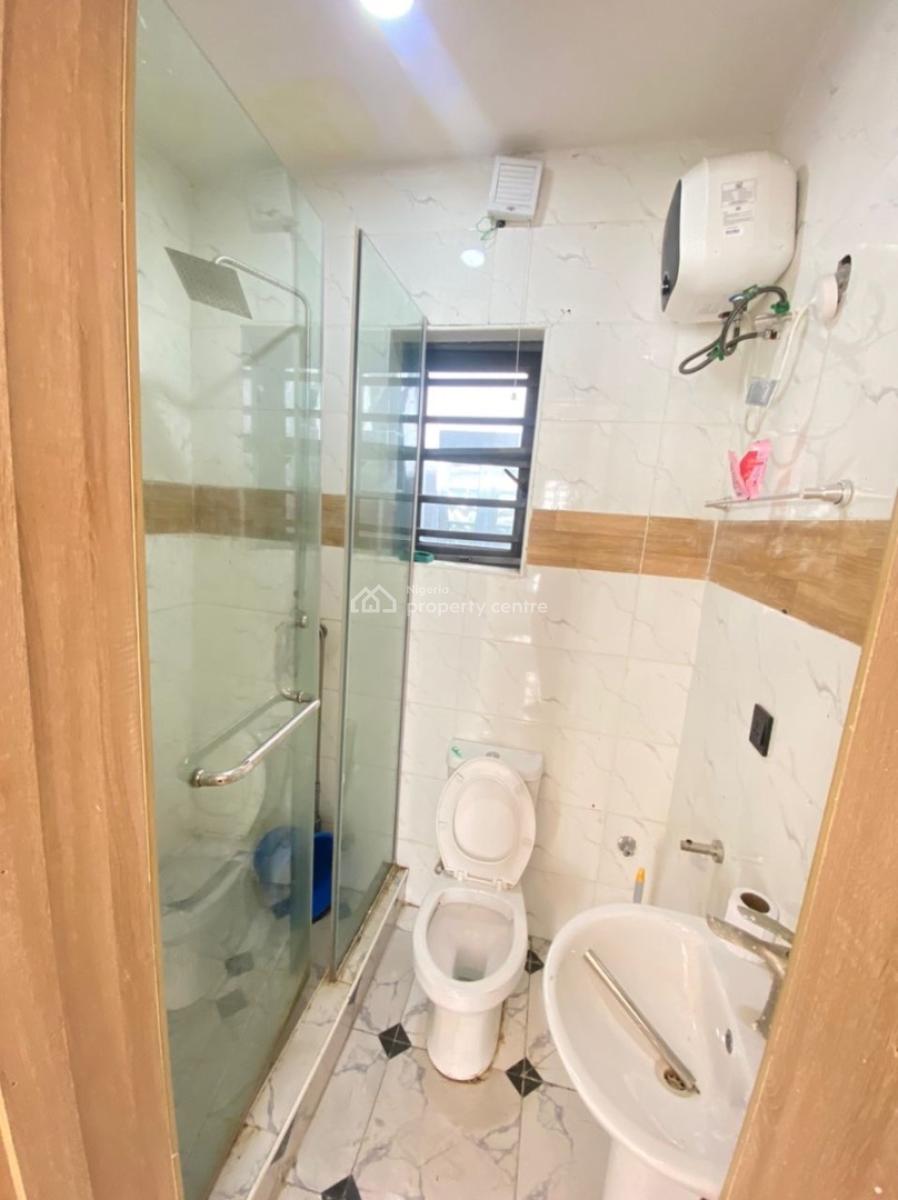 Executive 2 Bedroom Apartment, Ologolo Lekki Lagos, Ologolo, Lekki, Lagos, Flat / Apartment for Rent