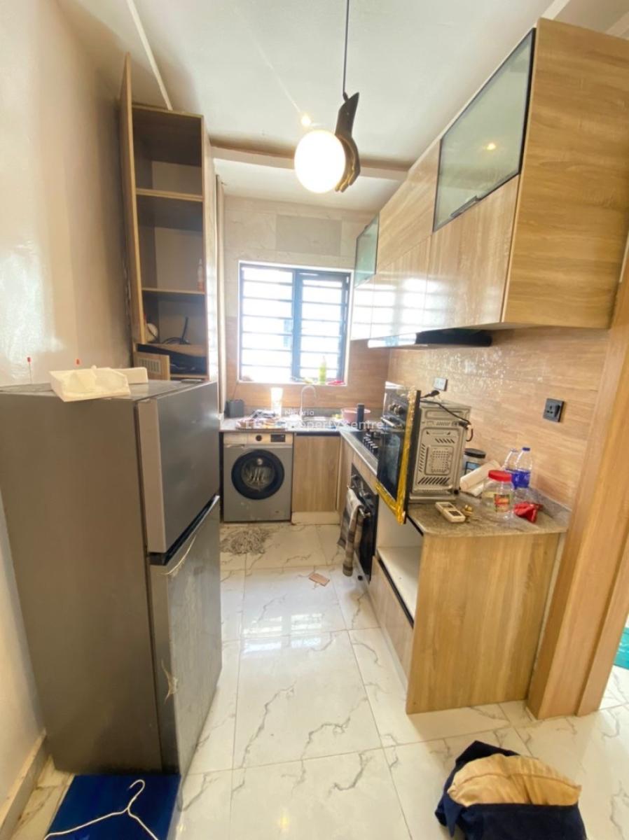 Executive 2 Bedroom Apartment, Ologolo Lekki Lagos, Ologolo, Lekki, Lagos, Flat / Apartment for Rent