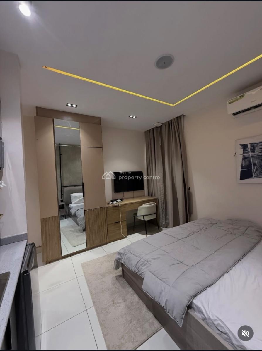 Experience Premium Living in The Heart of Surulere, Own a Fully Furnished Home in a Serene and Secured Environment, Surulere, Lagos, Flat / Apartment for Sale