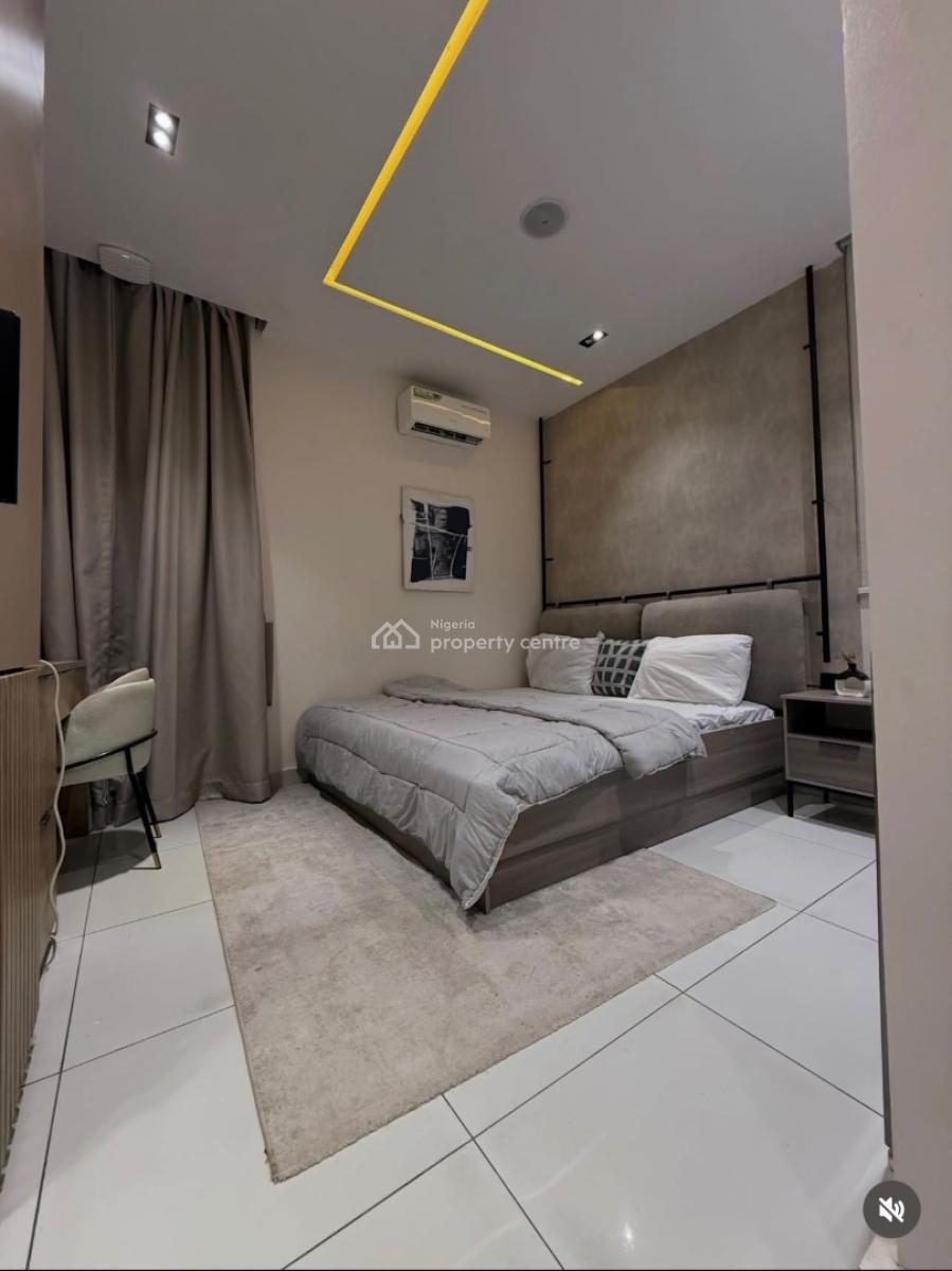 Experience Premium Living in The Heart of Surulere, Own a Fully Furnished Home in a Serene and Secured Environment, Surulere, Lagos, Flat / Apartment for Sale