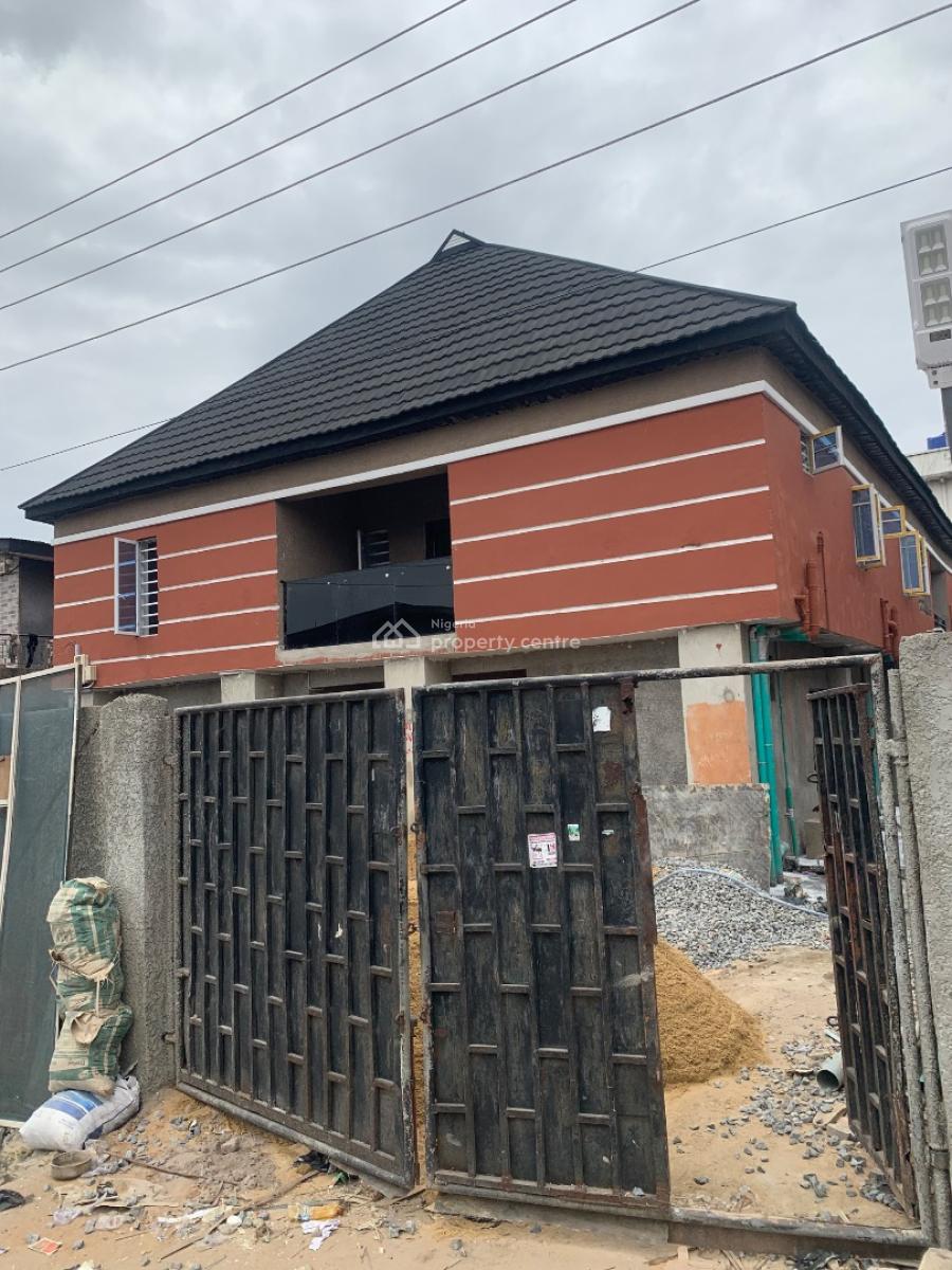 Spacious 2 Bedroom Flats, Gbagada, Lagos, Flat / Apartment for Rent