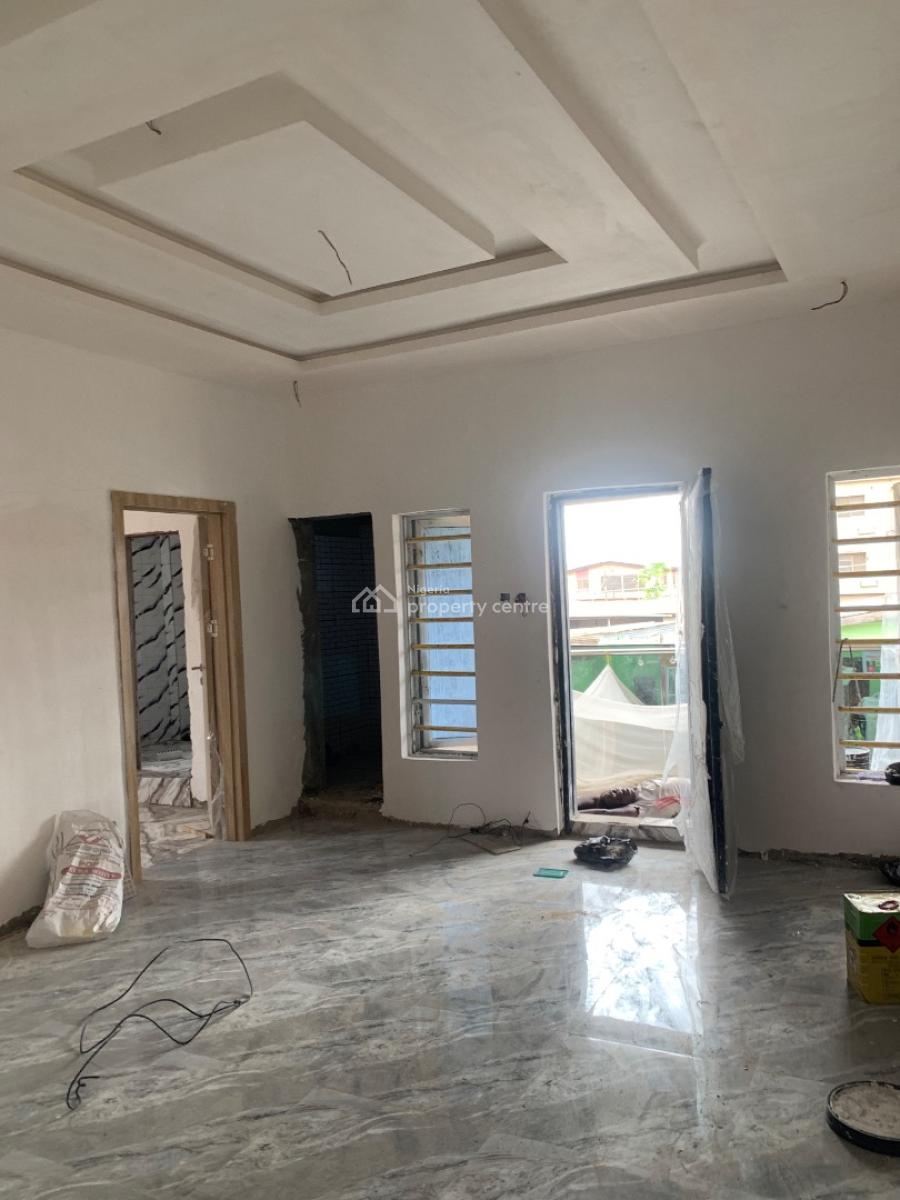 Spacious 2 Bedroom Flats, Gbagada, Lagos, Flat / Apartment for Rent