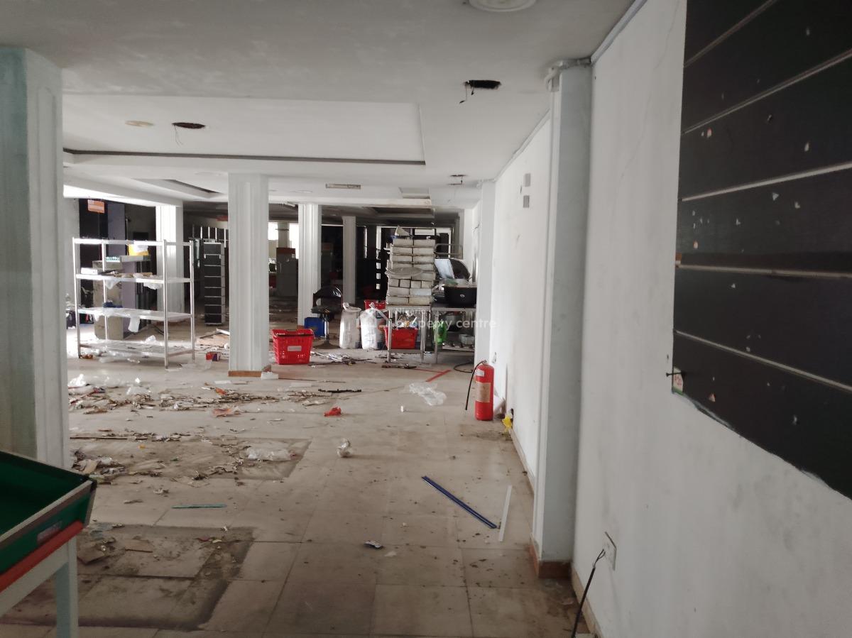 175 Sqm in a Mall, Majek, Sangotedo, Ajah, Lagos, Commercial Property for Rent