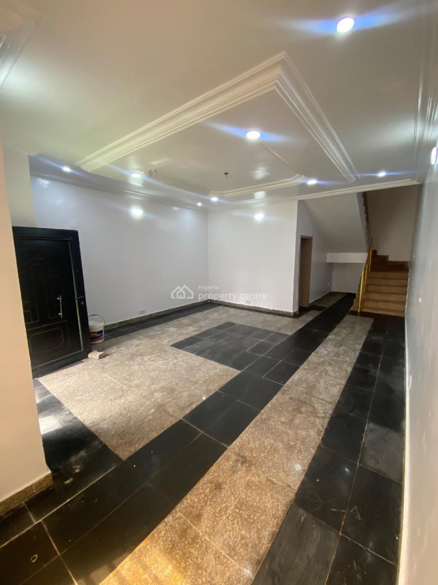 4bedroom Terrace Duplex in a Prime Estate with Personal Compound, Lekki County, Ikota, Lekki, Lagos, Terraced Duplex for Rent