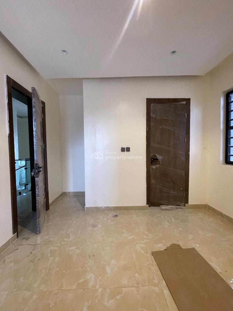 4 Bedroom Semi- Detached Duplex, Ologolo, Lekki, Lagos, Semi-detached Duplex for Sale
