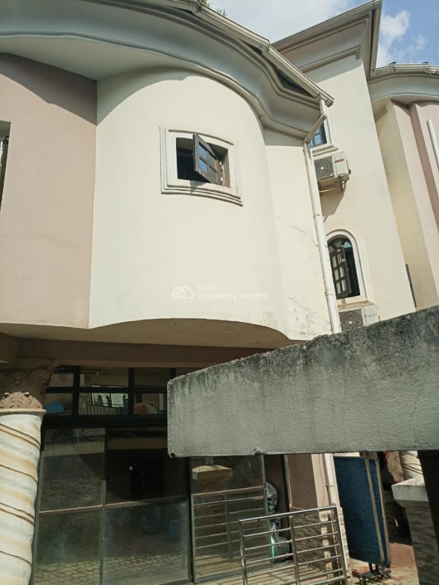 6 Bedroom and Three Lounge, Arab, Utako, Abuja, Detached Duplex for Rent