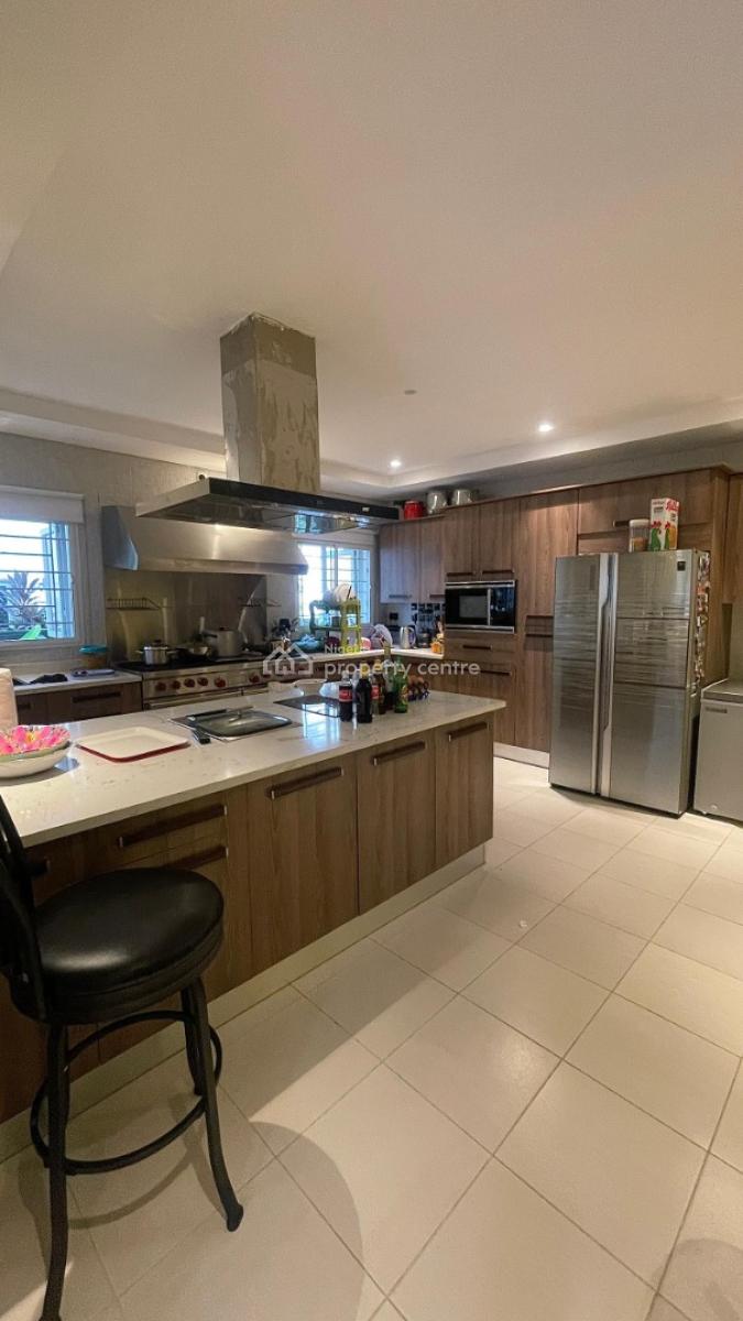 5 Bedrooms Fully Detached, Chevron Drive Lekki Lagos, Lekki, Lagos, Detached Duplex for Sale