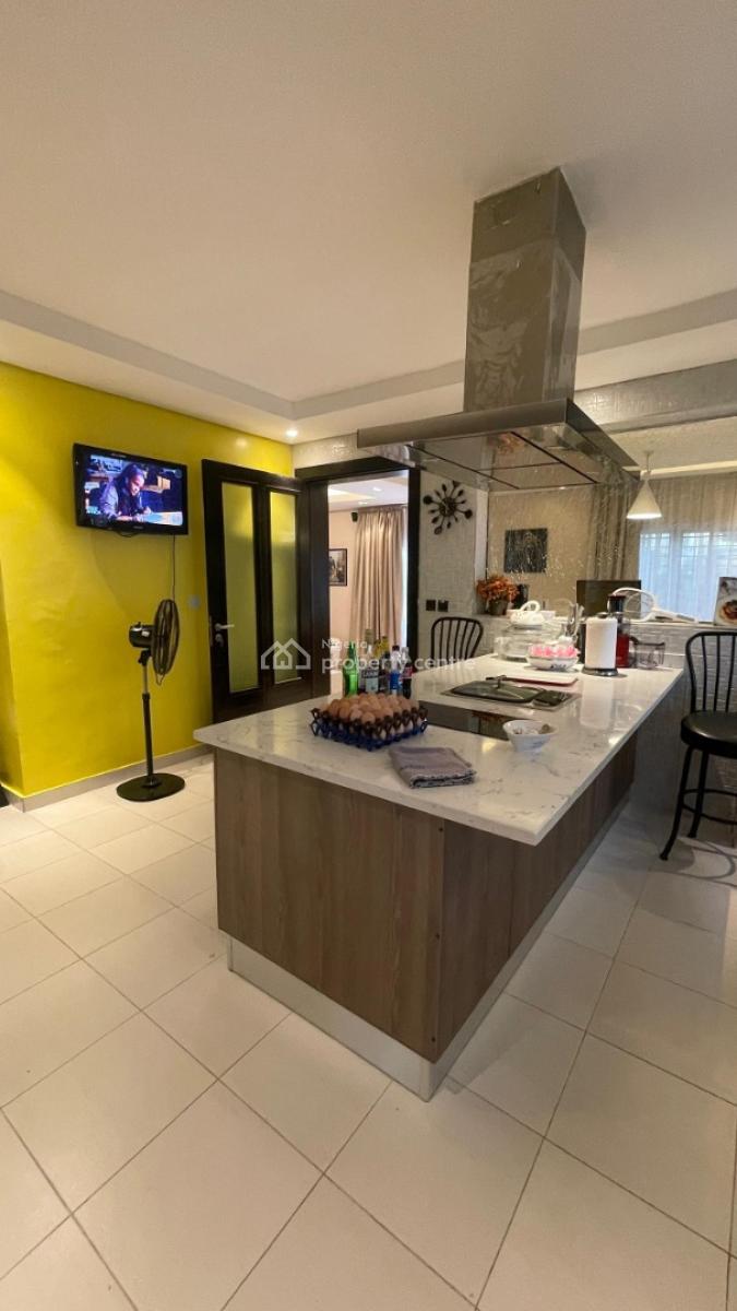 5 Bedrooms Fully Detached, Chevron Drive Lekki Lagos, Lekki, Lagos, Detached Duplex for Sale