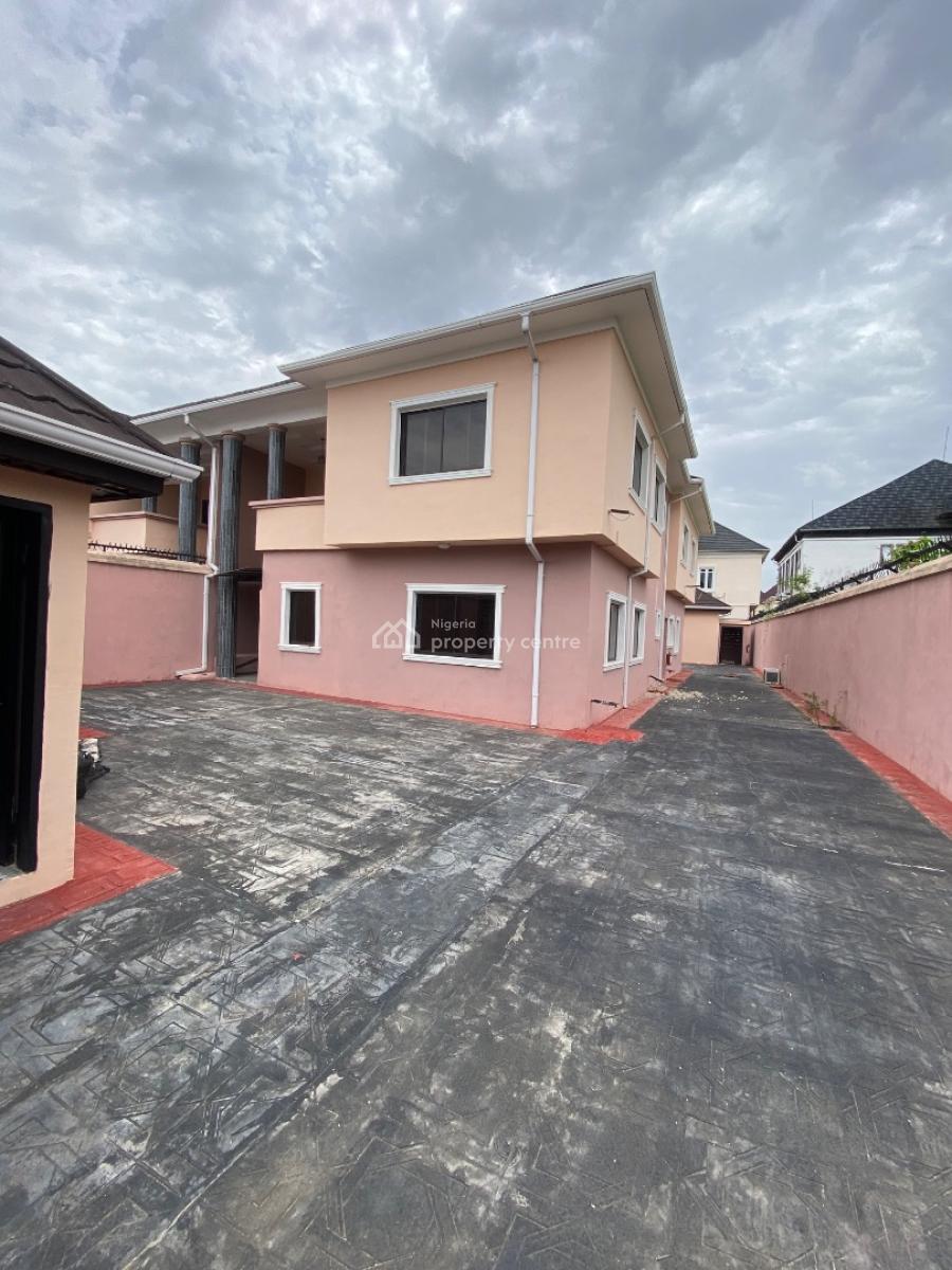 Self Serviced 5 Bedroom Semidetached Duplex with 2 Bq, Office Space & Selfcon, Lekki County, Ikota, Lekki, Lagos, Semi-detached Duplex for Rent