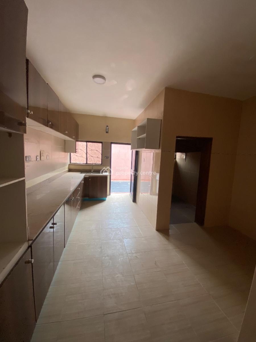 Self Serviced 5 Bedroom Semidetached Duplex with 2 Bq, Office Space & Selfcon, Lekki County, Ikota, Lekki, Lagos, Semi-detached Duplex for Rent