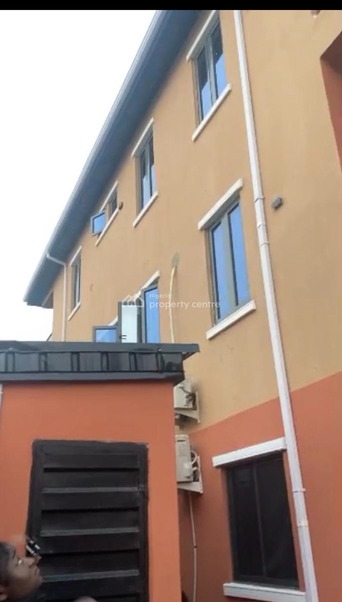 Newly Built Studio Apartment, Awofodu Street, Pedro Bus Stop, Bariga, Shomolu, Lagos, Self Contain (single Rooms) for Rent