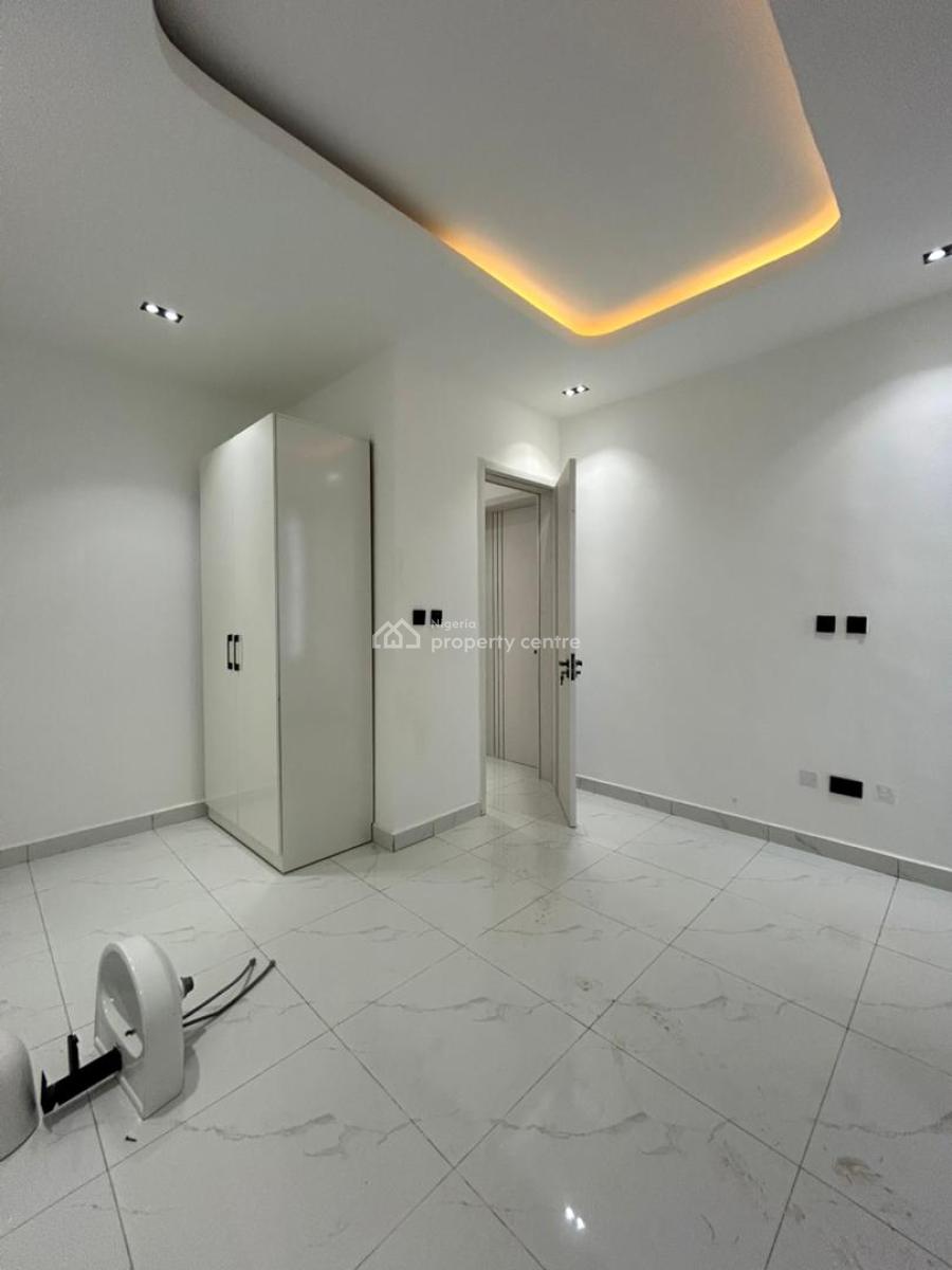 2 Bedroom Apartment in Ikate, Ikate, Lekki, Lagos, Flat / Apartment for Sale