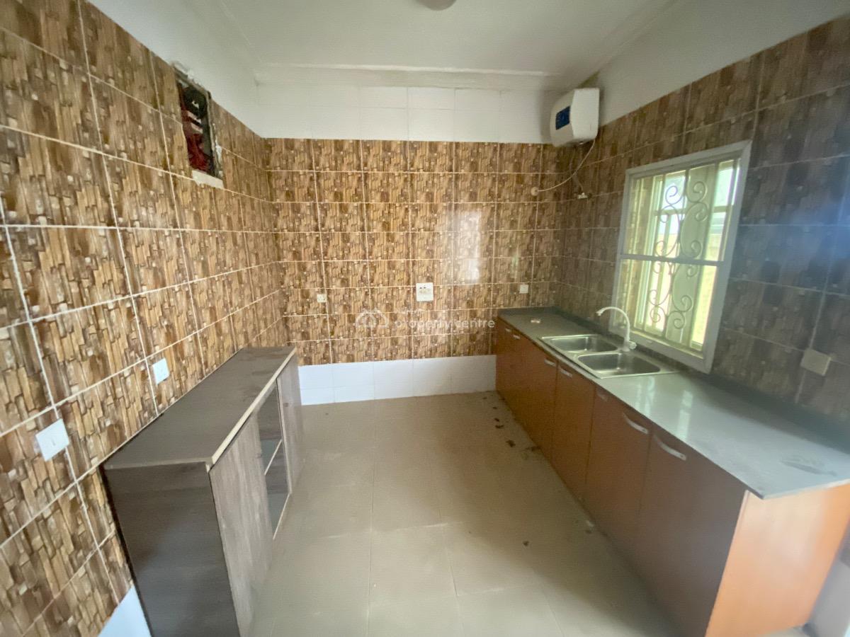 4-bedroom Detached House with 1-room Boys Quarters, Thomas Estate, Ajah, Lagos, Detached Duplex for Sale