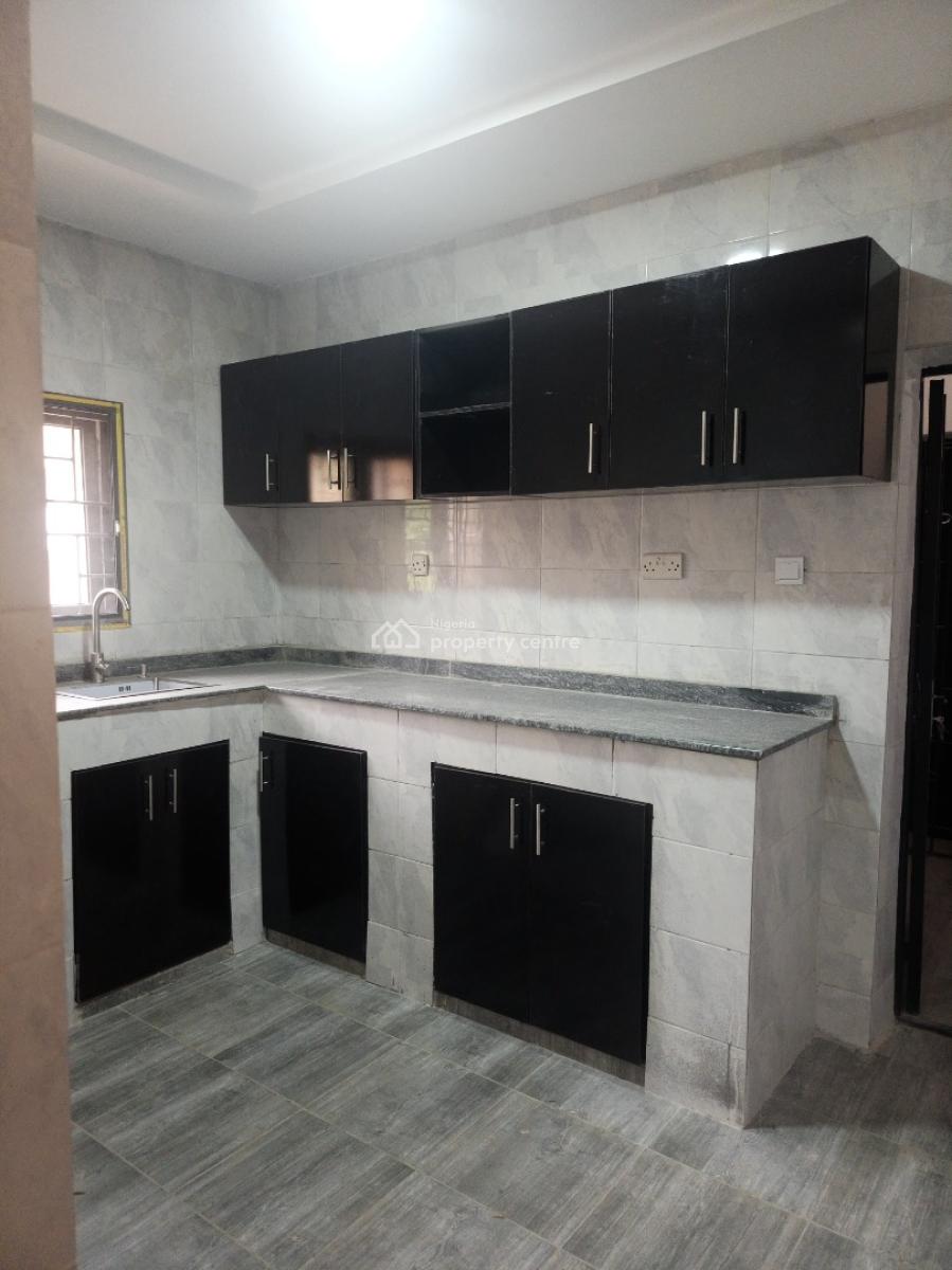 Neat 2 Bedroom Block of Flat, Area 2, Garki, Abuja, Flat / Apartment for Rent