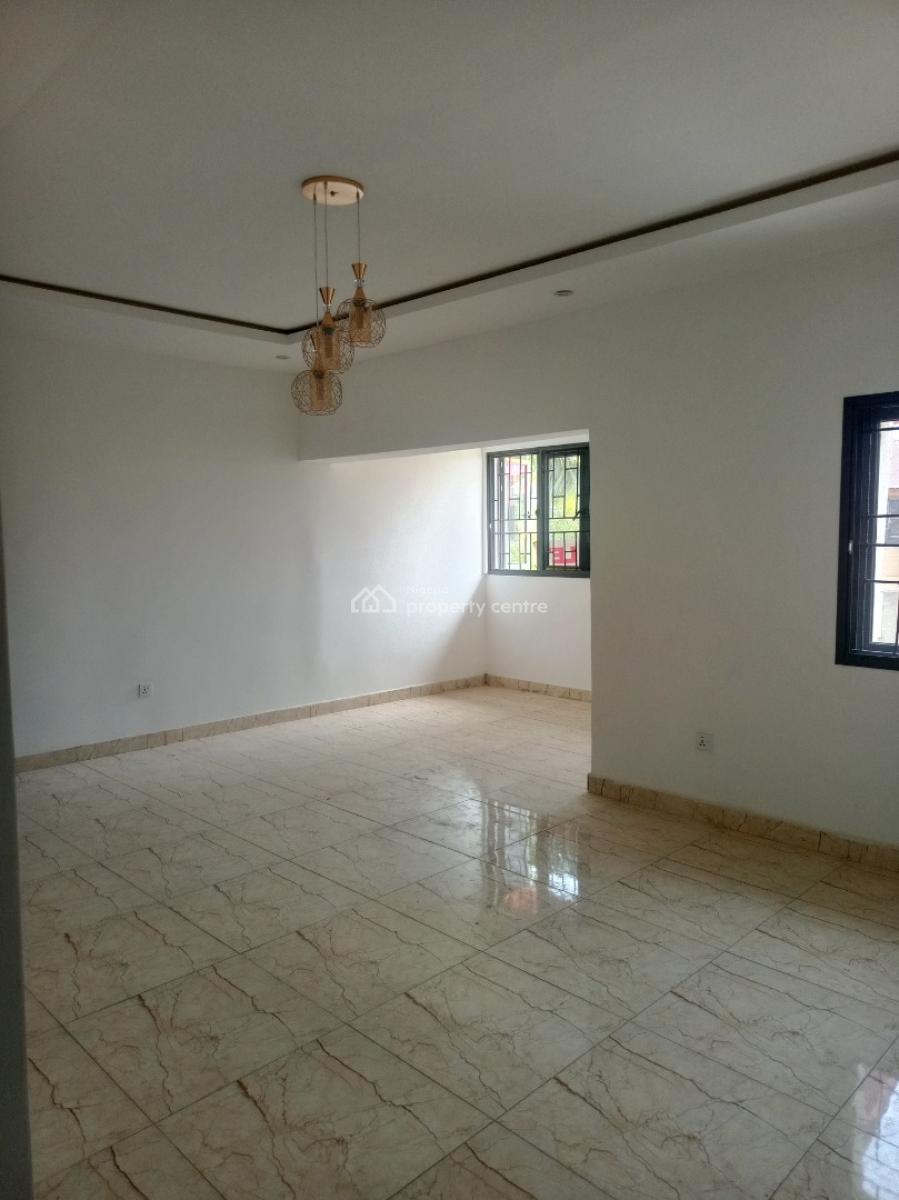 Neat 2 Bedroom Block of Flat, Area 2, Garki, Abuja, Flat / Apartment for Rent