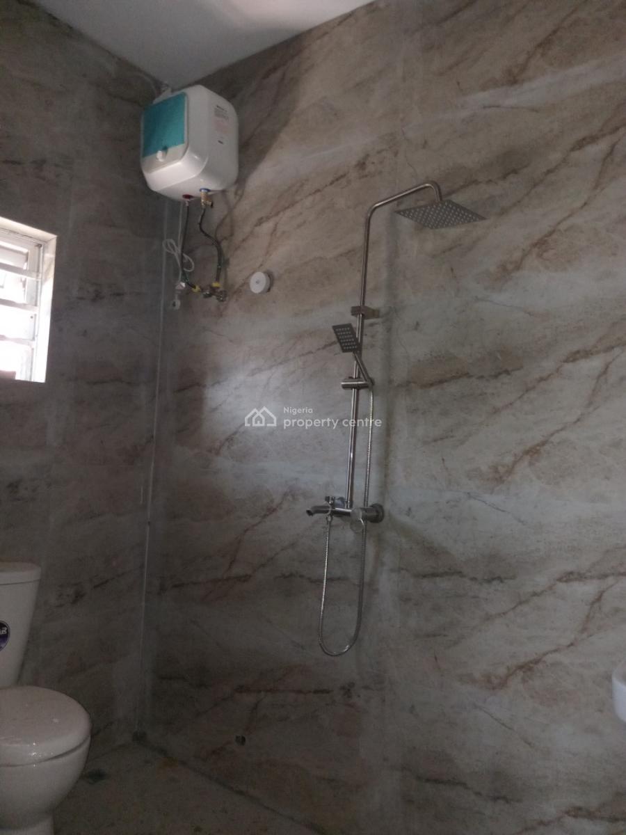 Spacious 3 Bedroom Flat Upstairs, Sangotedo, Ajah, Lagos, Flat / Apartment for Rent