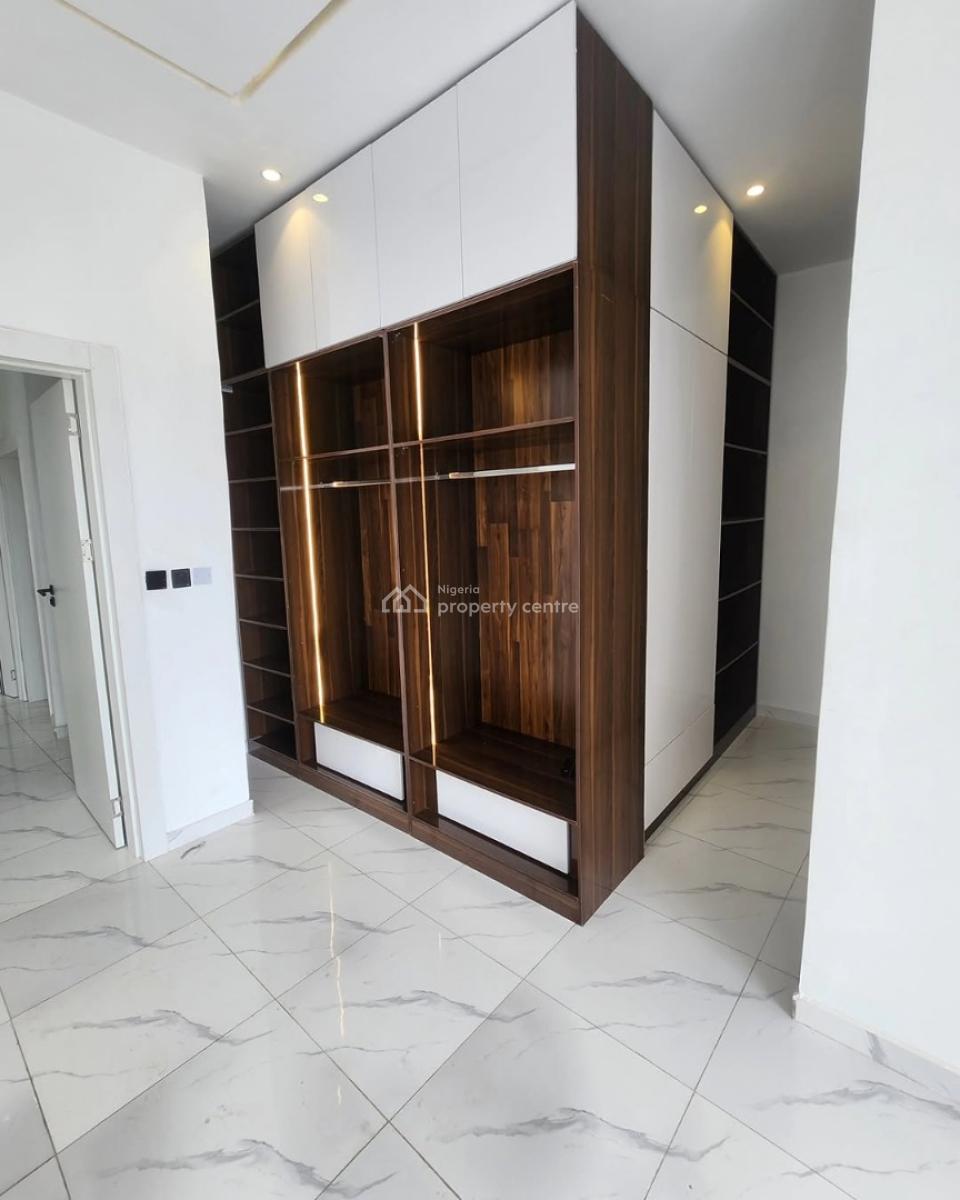 Self Serviced Four Bedroom Semi Detached Duplex with Bq, Sangotedo, Ajah, Lagos, Semi-detached Duplex for Sale